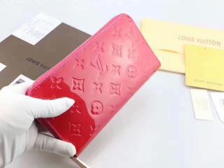 M93058 ジッピーウォレット モノグラム・ヴェルニ ホットピンクLOUIS VUITTON 財布 長財布 レディース ラウンドファスナー 