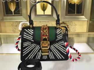 ‎470270 9AAQG 8720 グッチ シルヴィ バッグ コピー GUCCI Sylvie 18クルーズ サテン ミニバッグ レディース ショルダーバッグ 3色可選択 ブラック