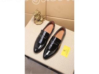 2018AW 新品　ルイヴィトンメンズシューズ 1A3N23 ヴァレンヌ・ライン ローファー 通勤靴
