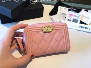 A81467 Y83621 P0159 ボーイ シャネル 財布 コピー BOY CHANEL ジップ カードケース グレインド カーフスキン レディース ラウンドファスナー財布 9色可選択