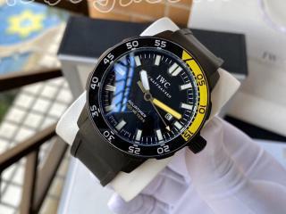 IWC時計 376805 メンズ用時計 アイダブリューシー44ｍｍ電波時計