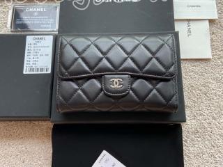 AP0232-1 シャネル 財布 コピー 25新作 CHANEL ミディアム フラップウォレット ラムスキン レディース 三つ折り財布
