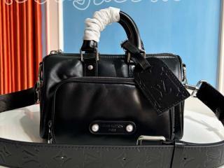 M13988 ルイヴィトン バッグ コピー 「LOUIS VUITTON」 25新作 キーポル･カーゴ バンドリエール 25 メンズ ショルダーバッグ