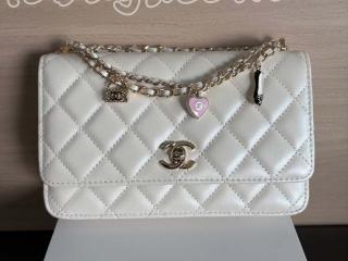 AP4537-3 シャネル バッグ コピー CHANEL 25春夏 プレコレクション チェーンウォレット パーリー ラムスキン レディース ショルダーバッグ