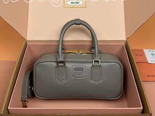 5BB148-3 ミュウミュウ バッグ スーパーコピー 25新作 MIUMIU アルカディ レザー バッグ レディース ハンドバッグ