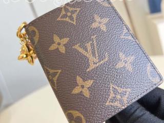 M14718 ルイヴィトン モノグラム 財布 コピー ｢LOUIS VUITTON｣ 25新作 ポケットウォレット･LV チャーム レディース 二つ折り財布