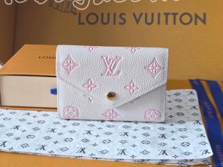 M28299 ルイヴィトン モノグラム・アンプラント 財布 コピー ｢LOUIS VUITTON｣ 26新作 ポルトフォイユ･ヴィクトリーヌ 三つ折り財布