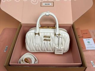 5BB142-6 ミュウミュウ バッグ コピー MIUMIU 26新作 アルカディ マテラッセレザー バッグ ショルダーバッグ